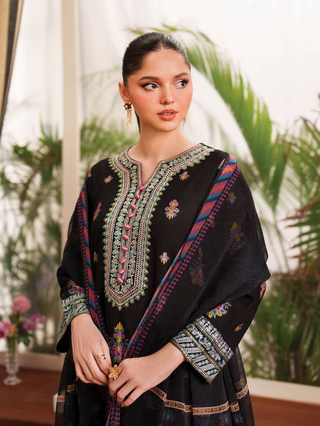 Heavy Embroidered Dhanak Winter suit